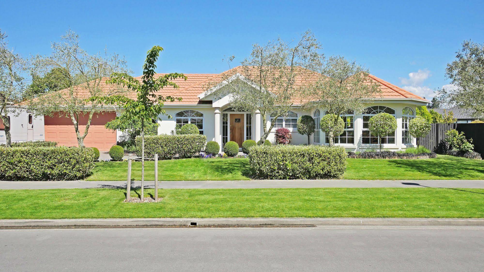 Olive House Bed And Breakfast Christchurch Exterior foto